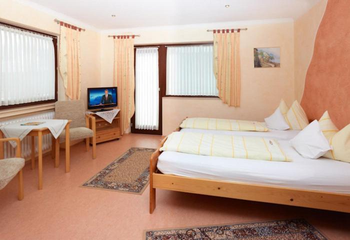 Hotel Garni Assion Birgel Exterior foto