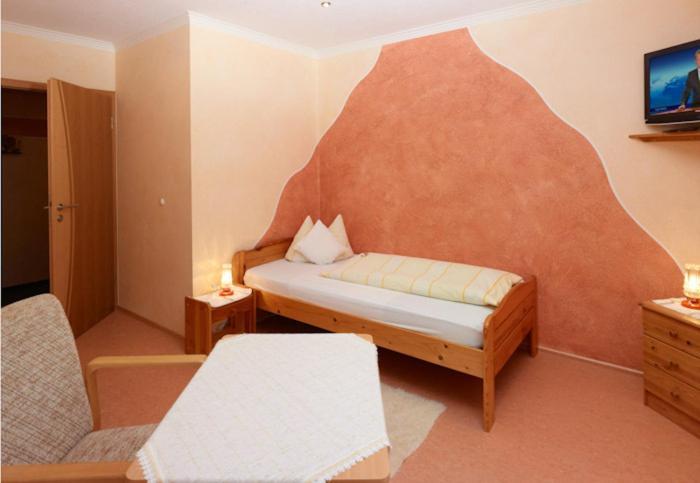 Hotel Garni Assion Birgel Zimmer foto